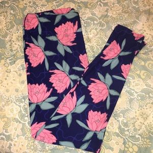 LulaRoe Leggings Pink Flowers